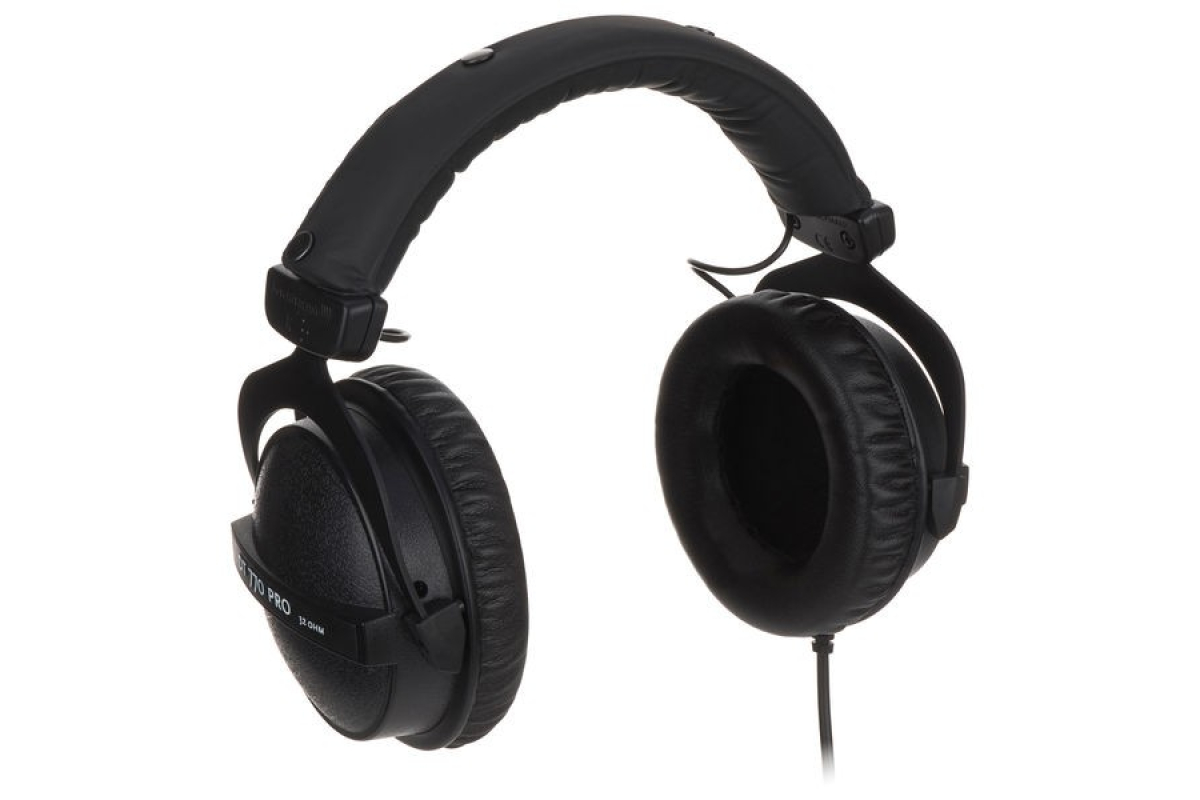 Навушники BEYERDYNAMIC DT 770 PRO/32 ohms